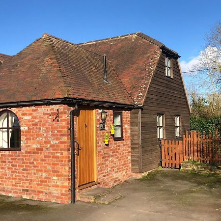 The Annexe At Walnut Tree Cottage Hope under Dinmore Exterior photo